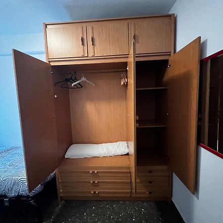 Habitacion Centrica En Acogedora Casa Apartment Valencia Ngoại thất bức ảnh